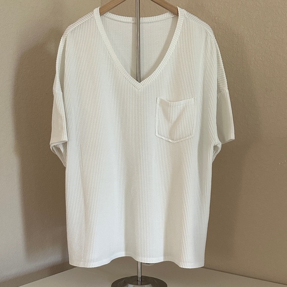 Cream Ribbed V-Neck Pocket Tee - Picture 1 of 6